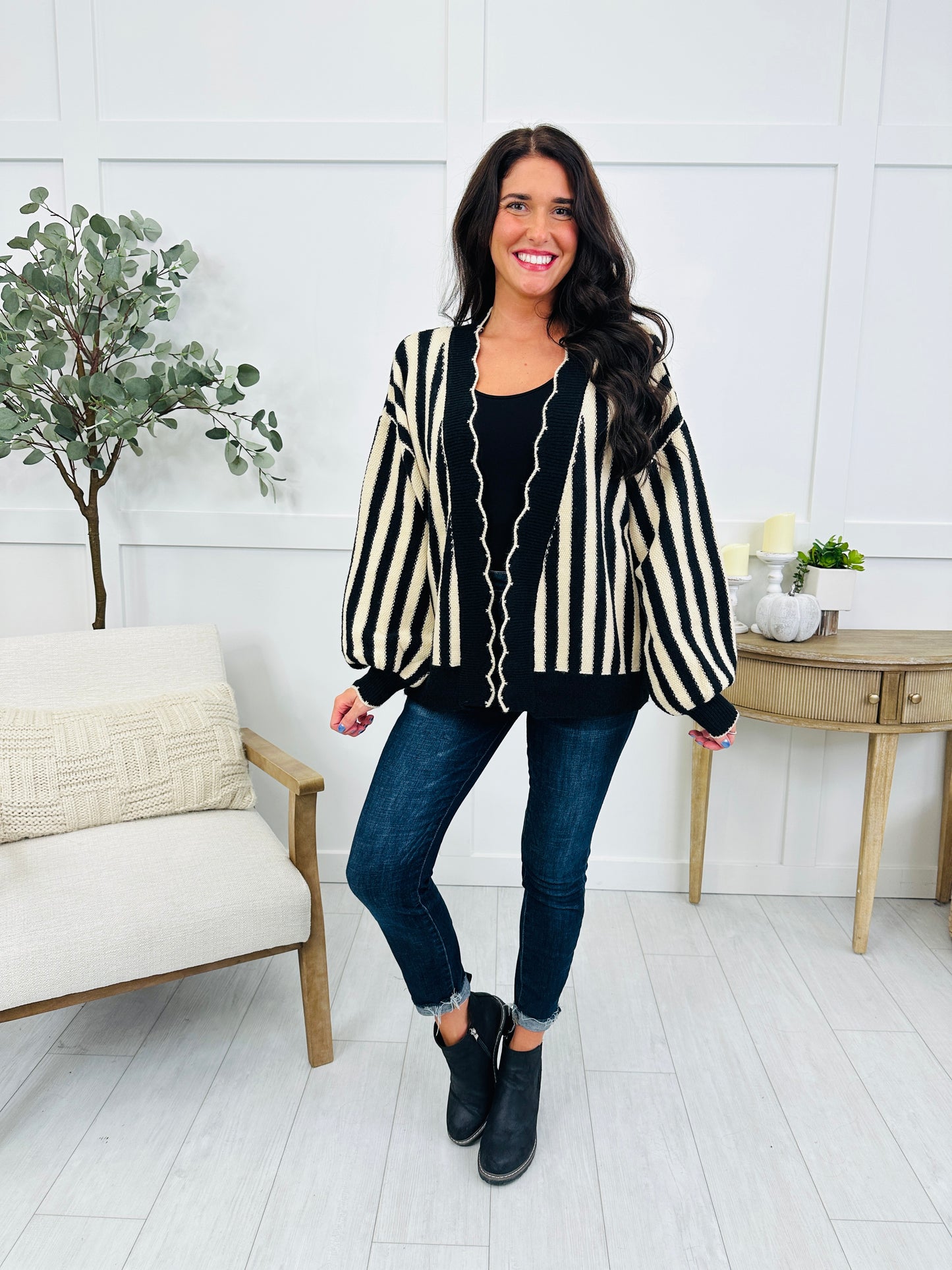 Night & Ivory Cardigan In Black/Oatmeal