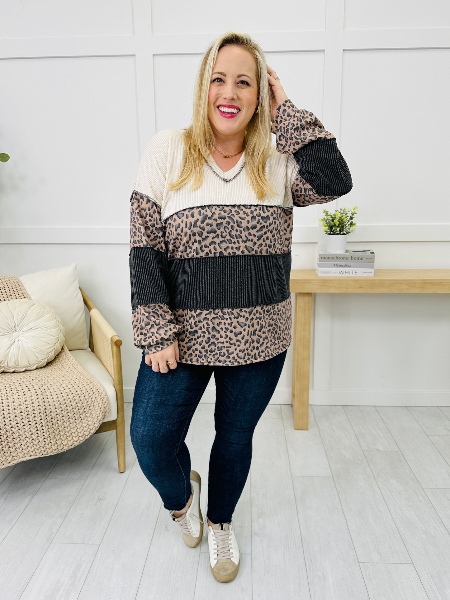 REG/CURVY Untamed Layers Top