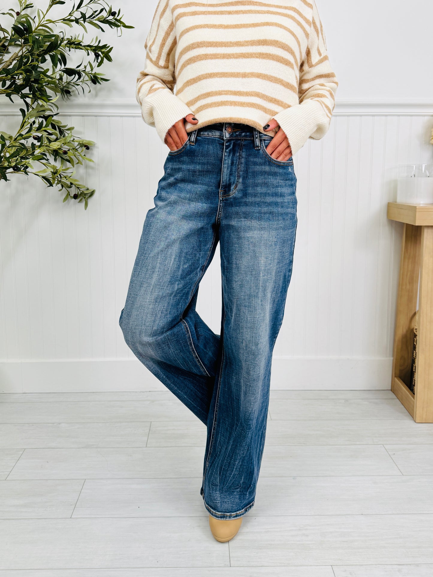 Judy Blue On Trend Baggy Jeans