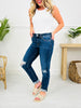 Judy Blue Walk This Way Slim Straight Leg Jeans in Reg/Curvy