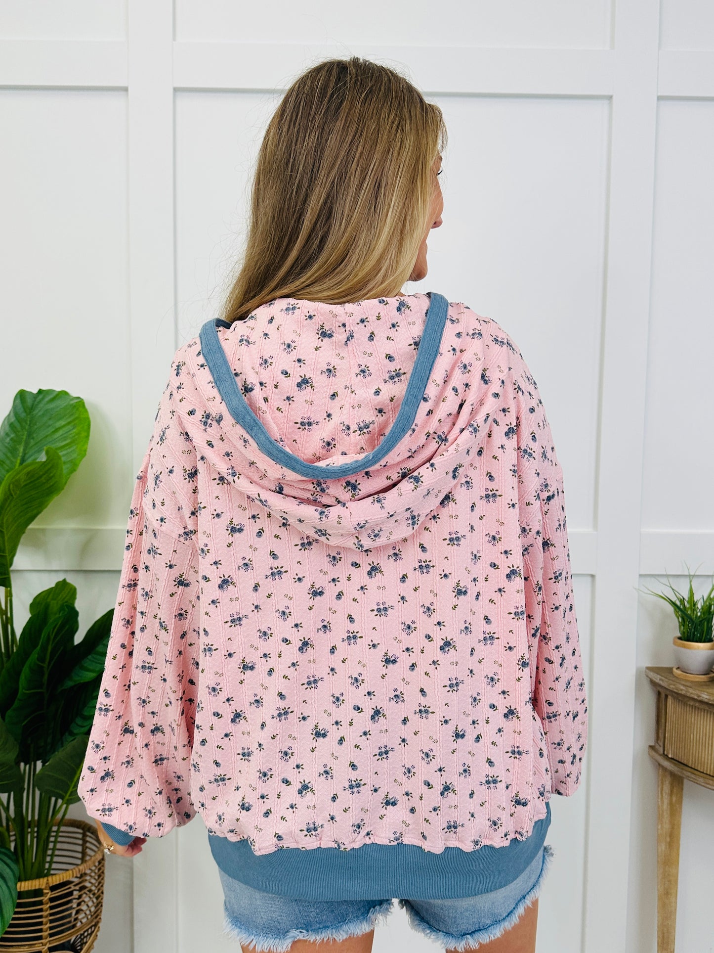 Meadow Mood Pullover In Blush Pink