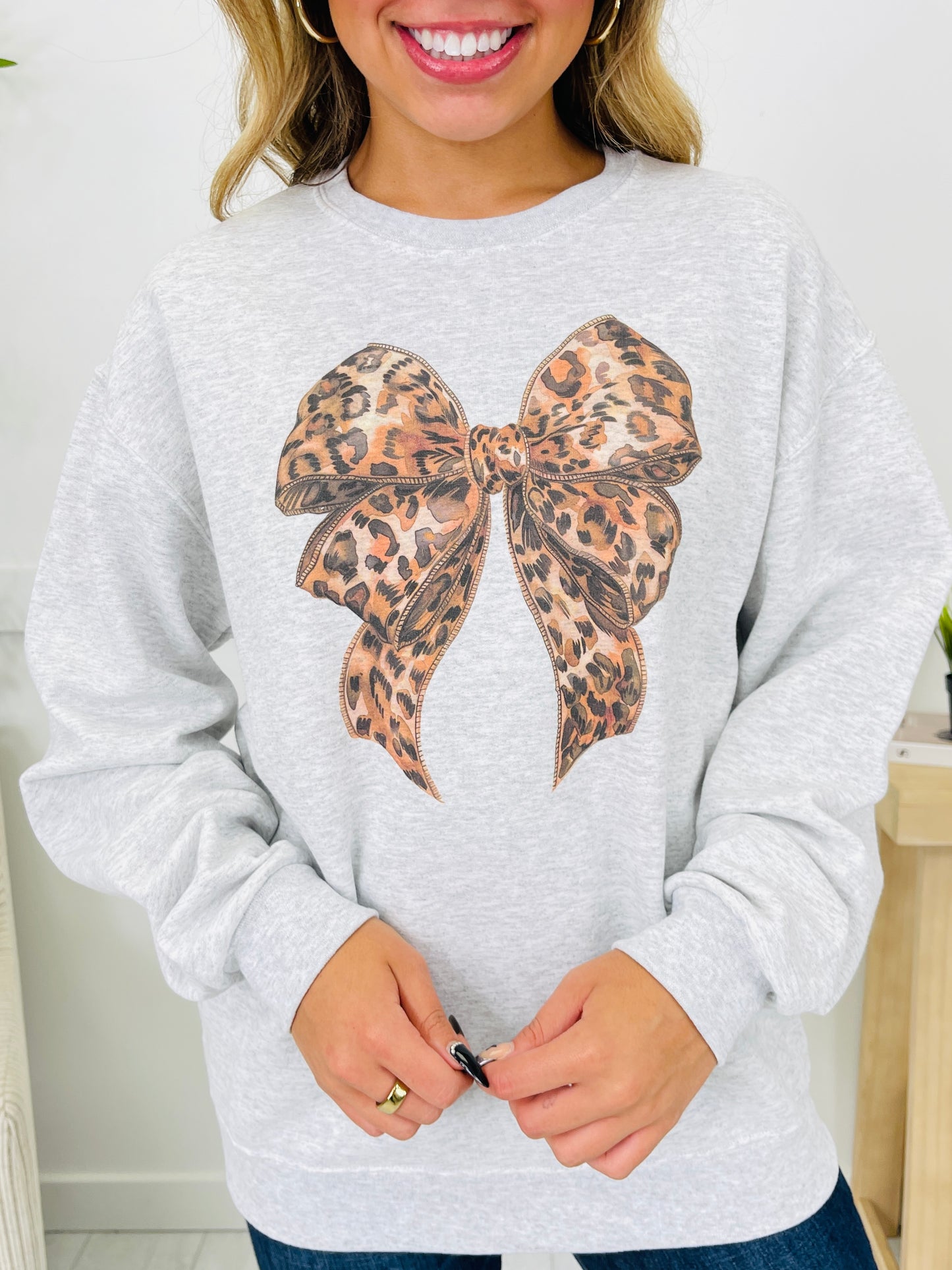 Savage Sweetheart Graphic Sweatshirt