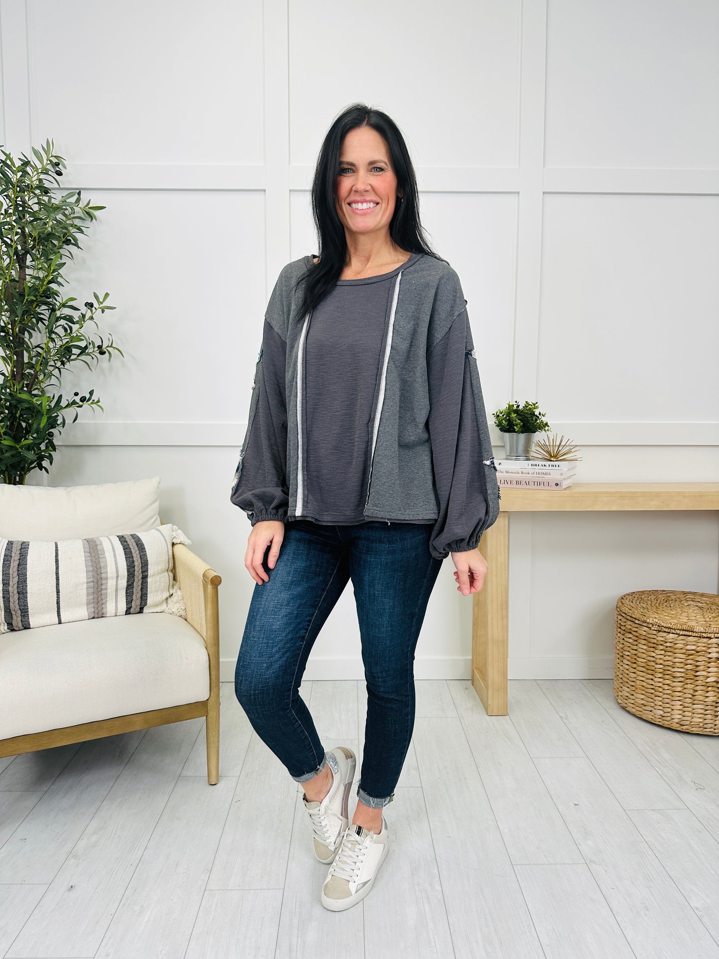 Whispering Hues Top In Heather Charcoal Multi