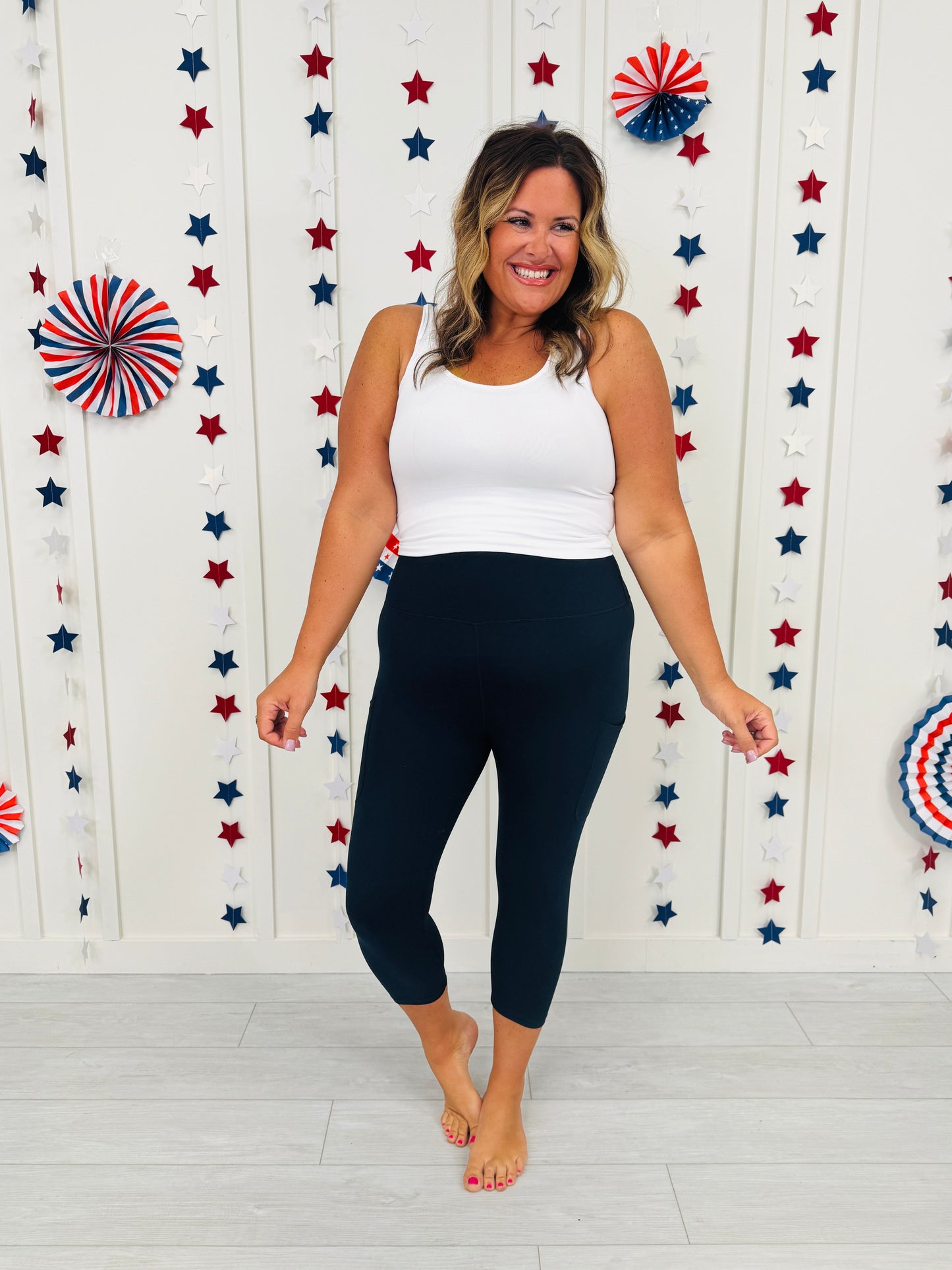 MOCO Exclusive Navy Capri Leggings