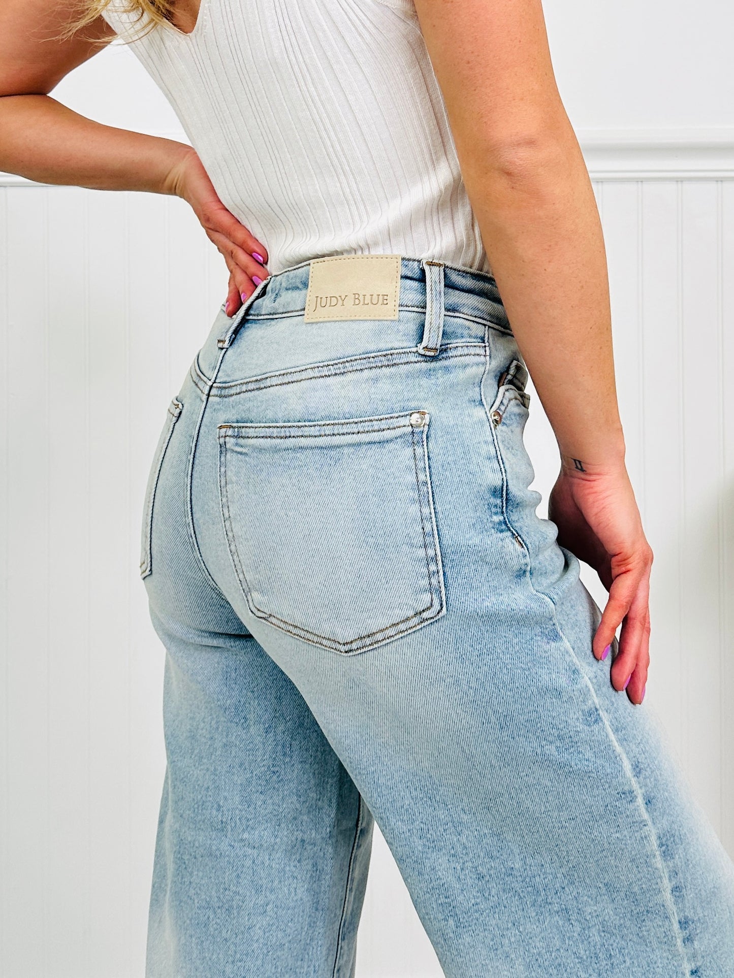 Judy Blue Just in Time Wide Leg Cropped Jeans