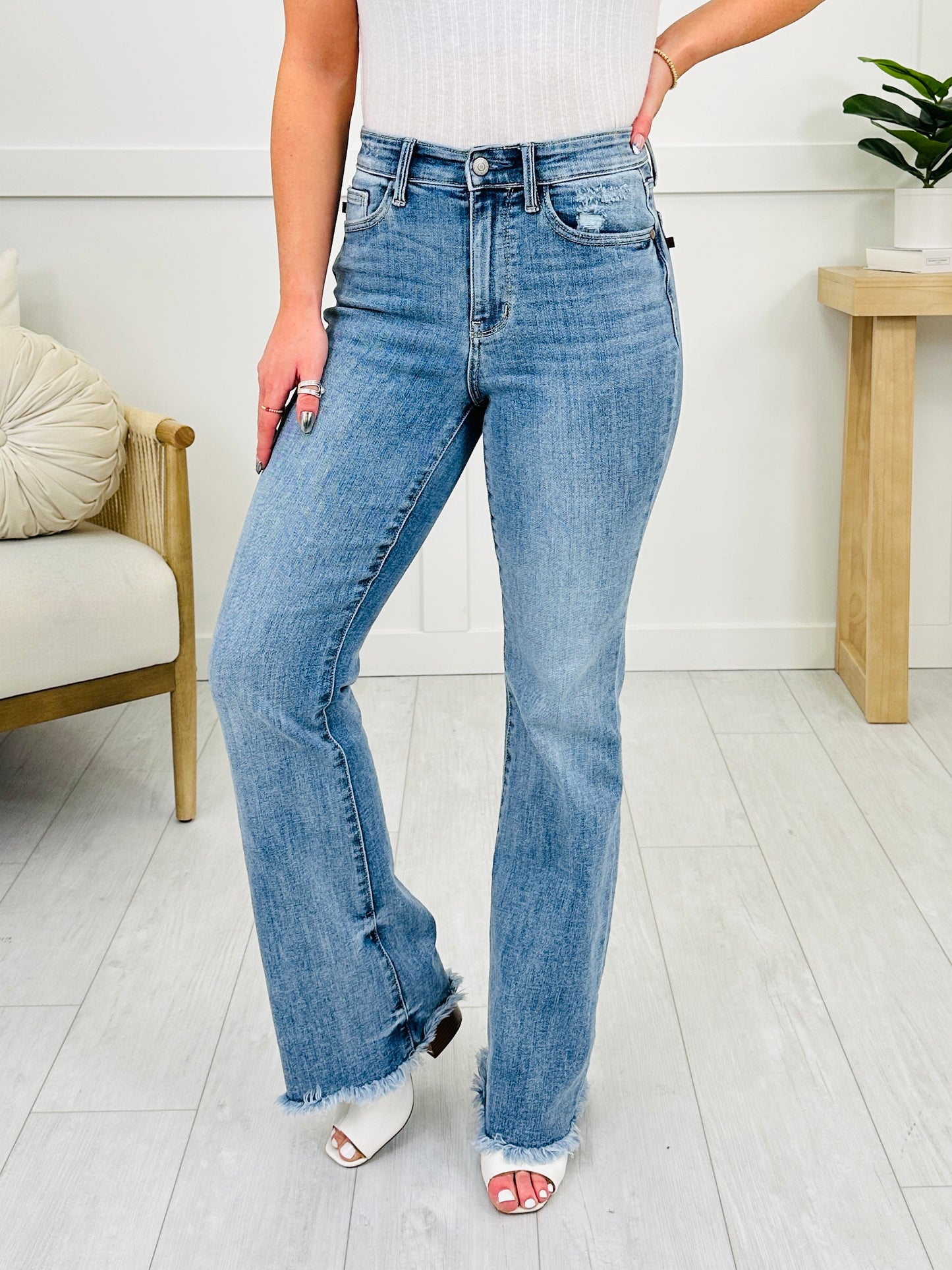 Judy Blue Your Newest Obsession Bootcut Jeans in Reg/Curvy