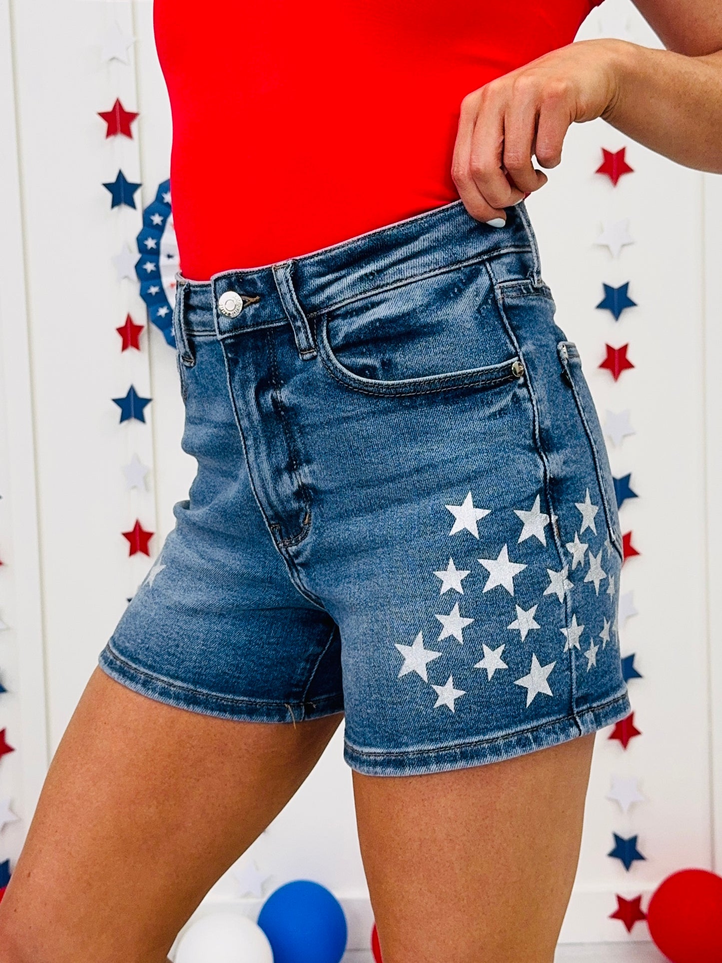 Judy Blue Star of Summer Shorts