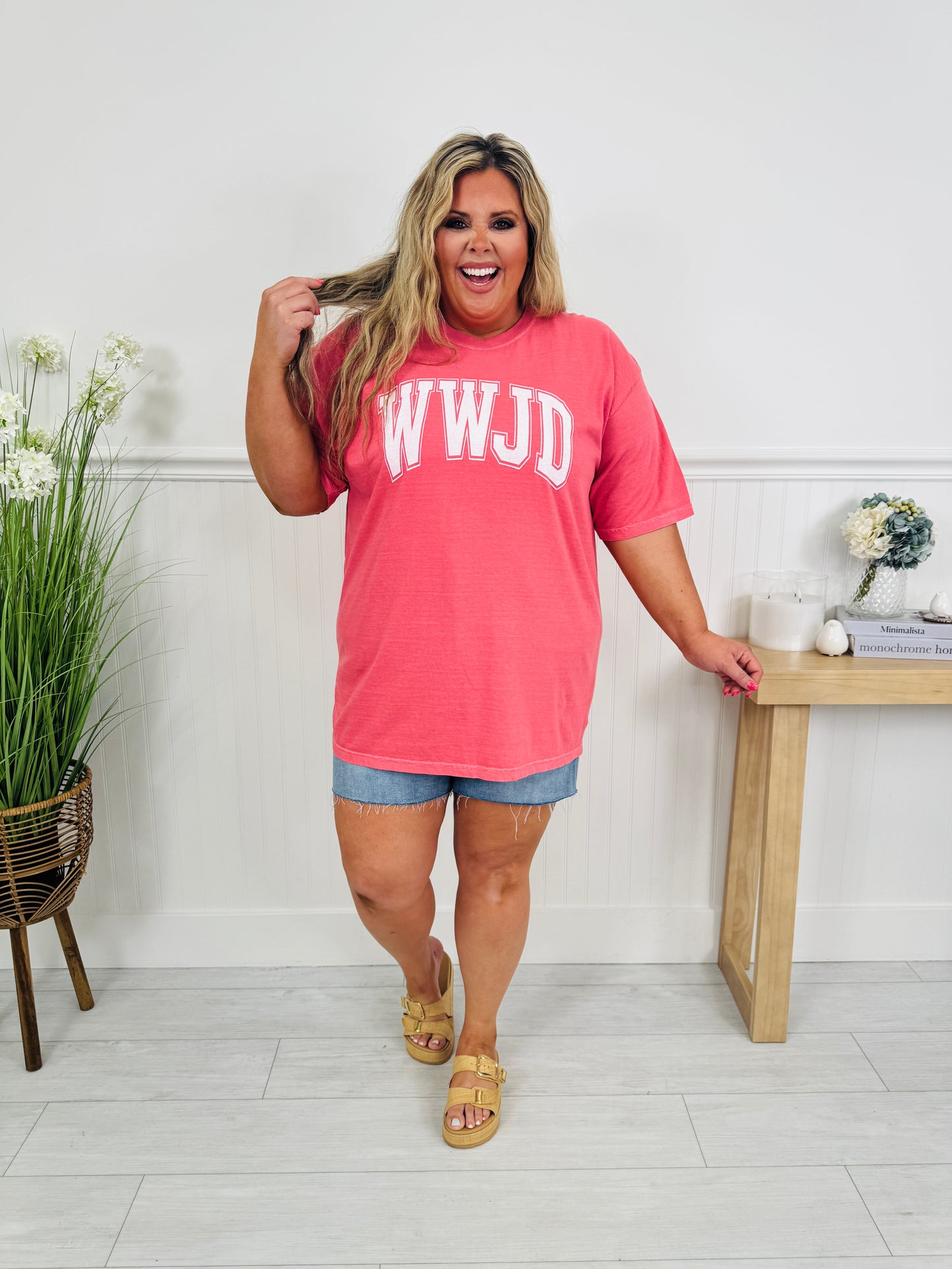 WWJD Graphic Tee