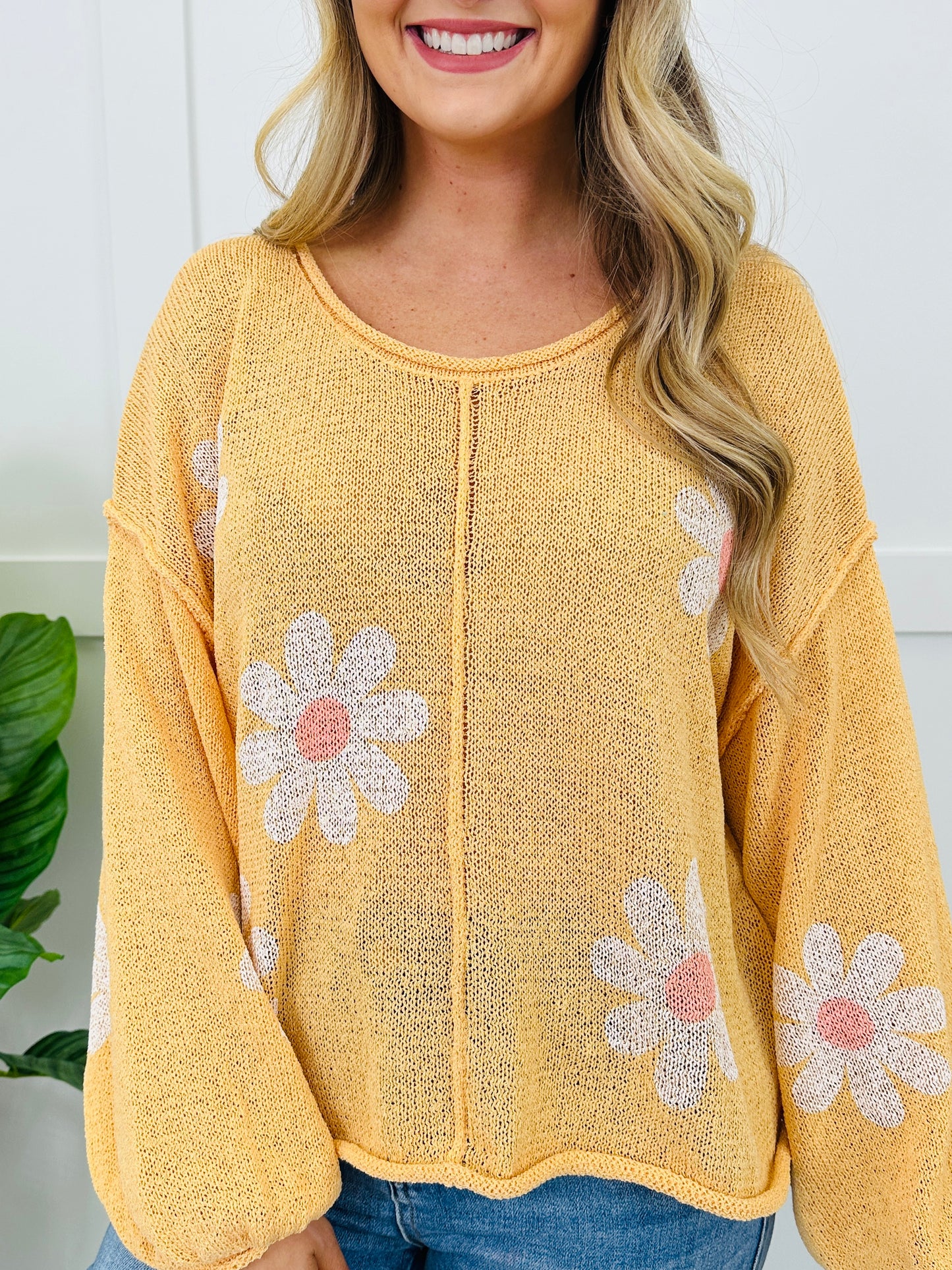Blooming Good Vibes Top in Apricot