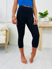 REG/CURVY Dynamic Drive Capri Leggings