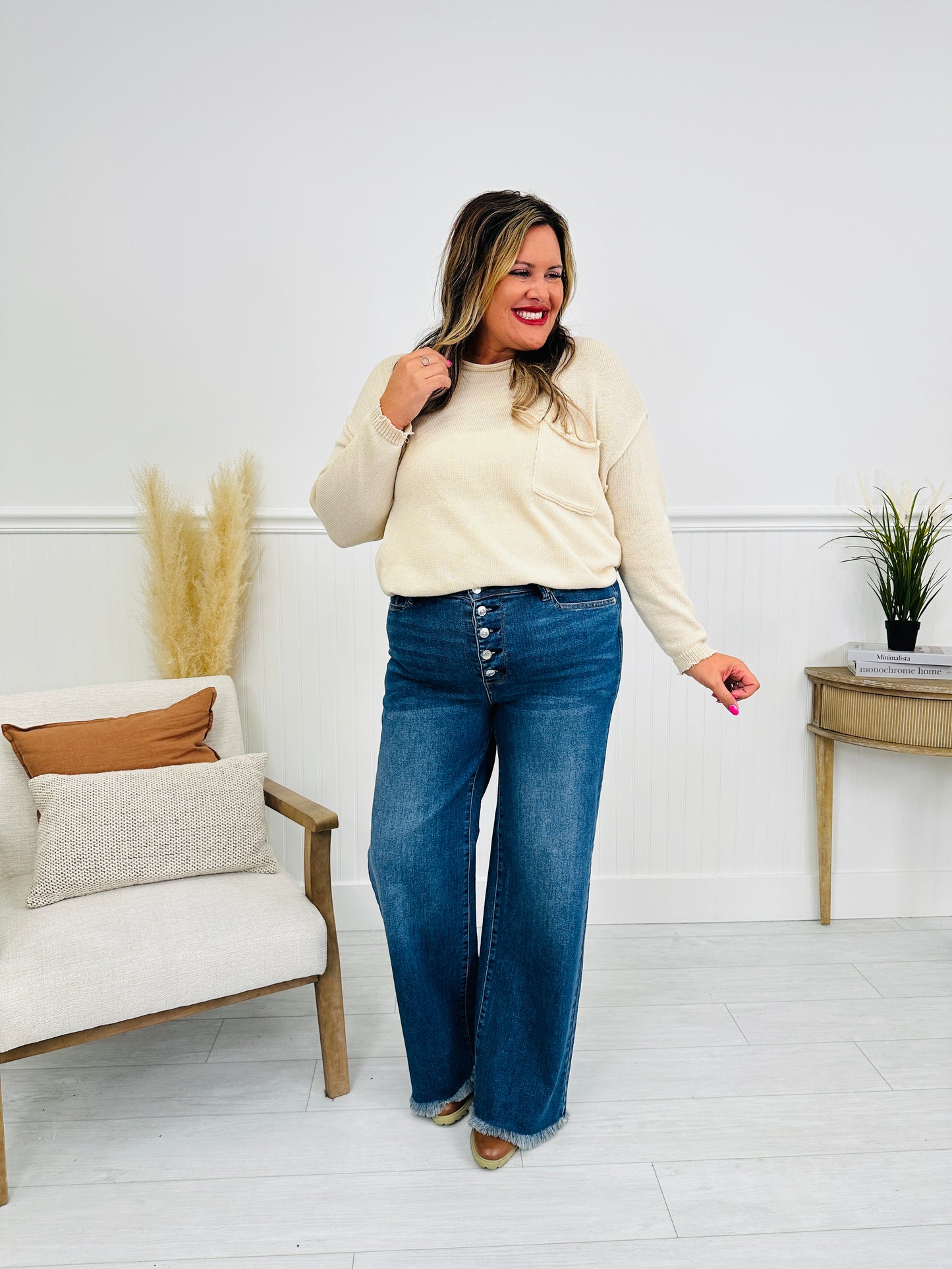 Judy Blue Touch of The Button Column Jeans