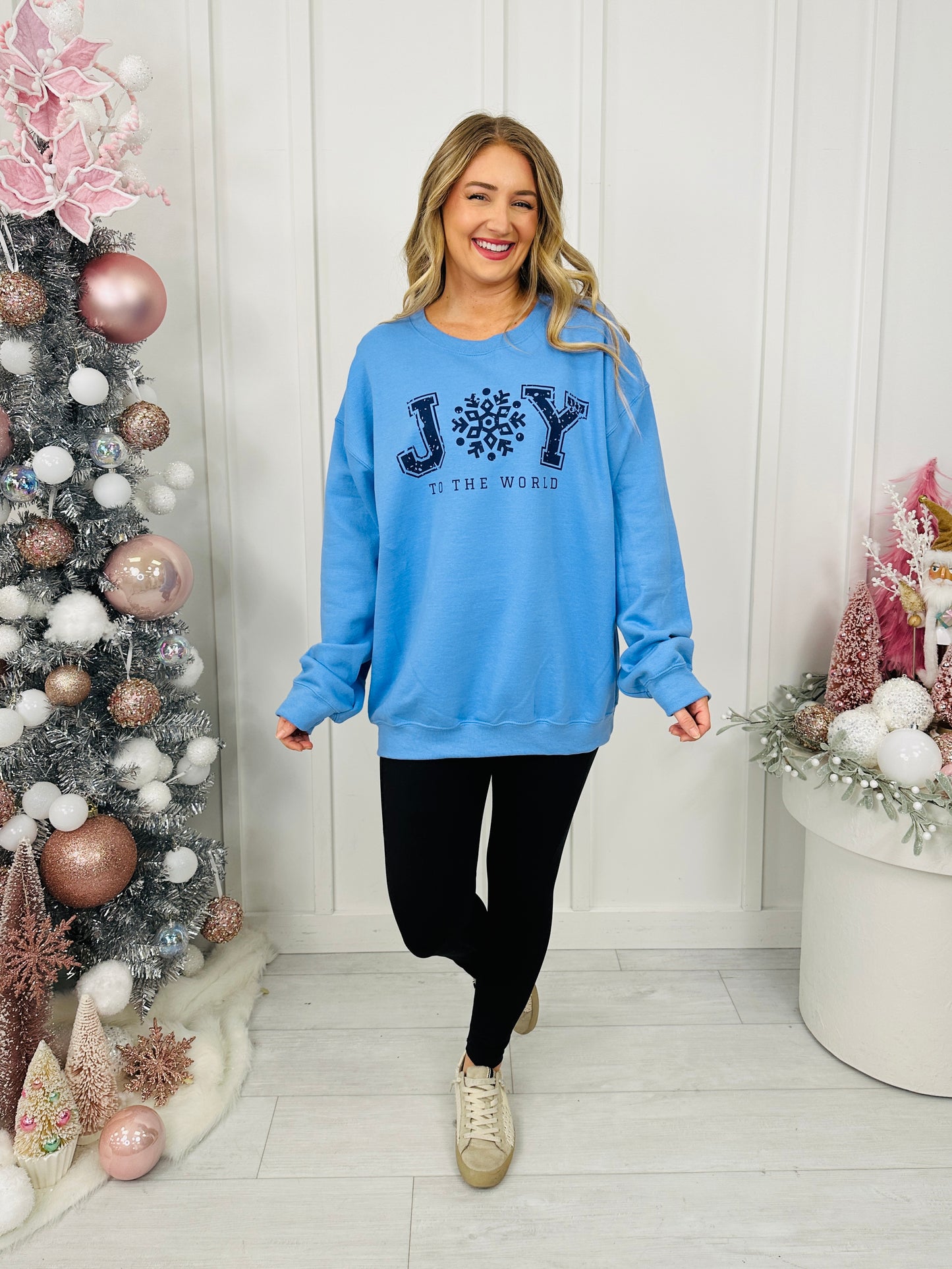 Joy to the World Graphic Crewneck Sweatshirt