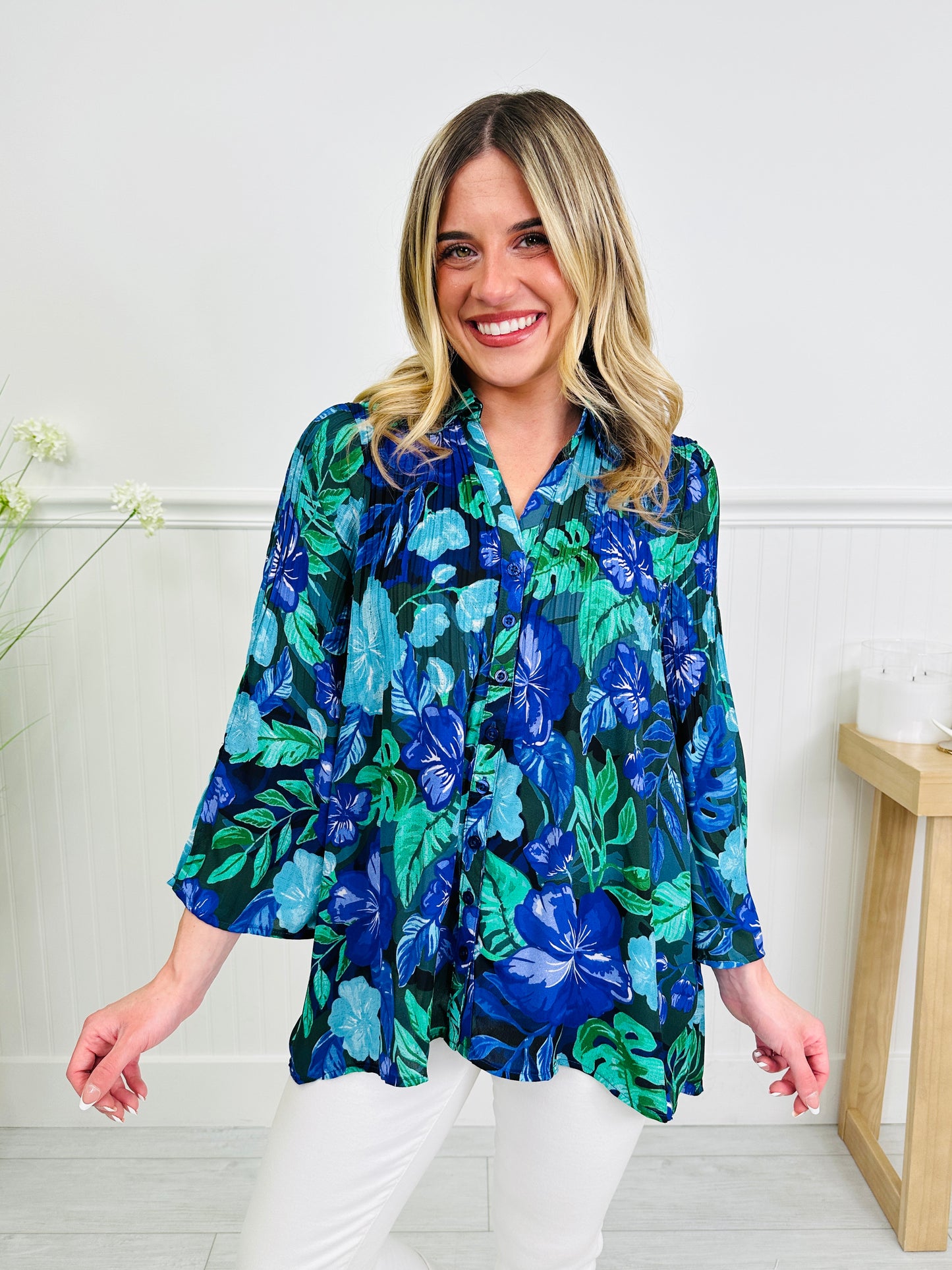 Let the Sunshine In Top in Naples Print