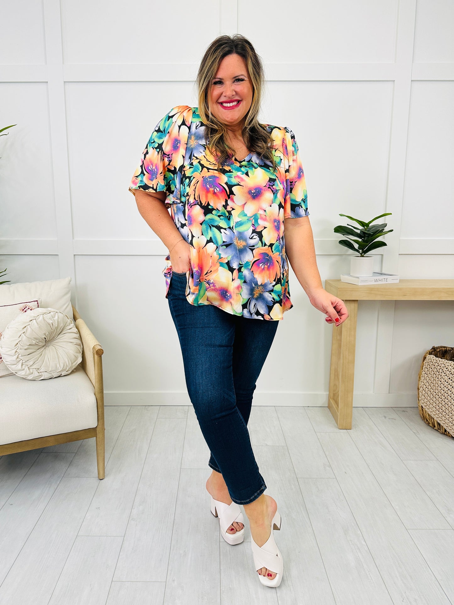 REG/CURVY It's Your Love Top