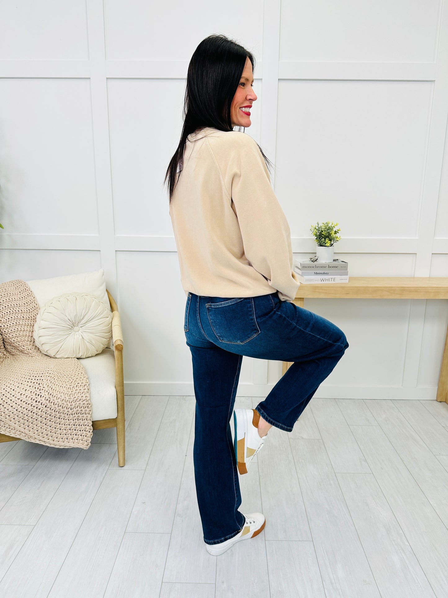 Judy Blue Seamless Style Straight Leg Jeans