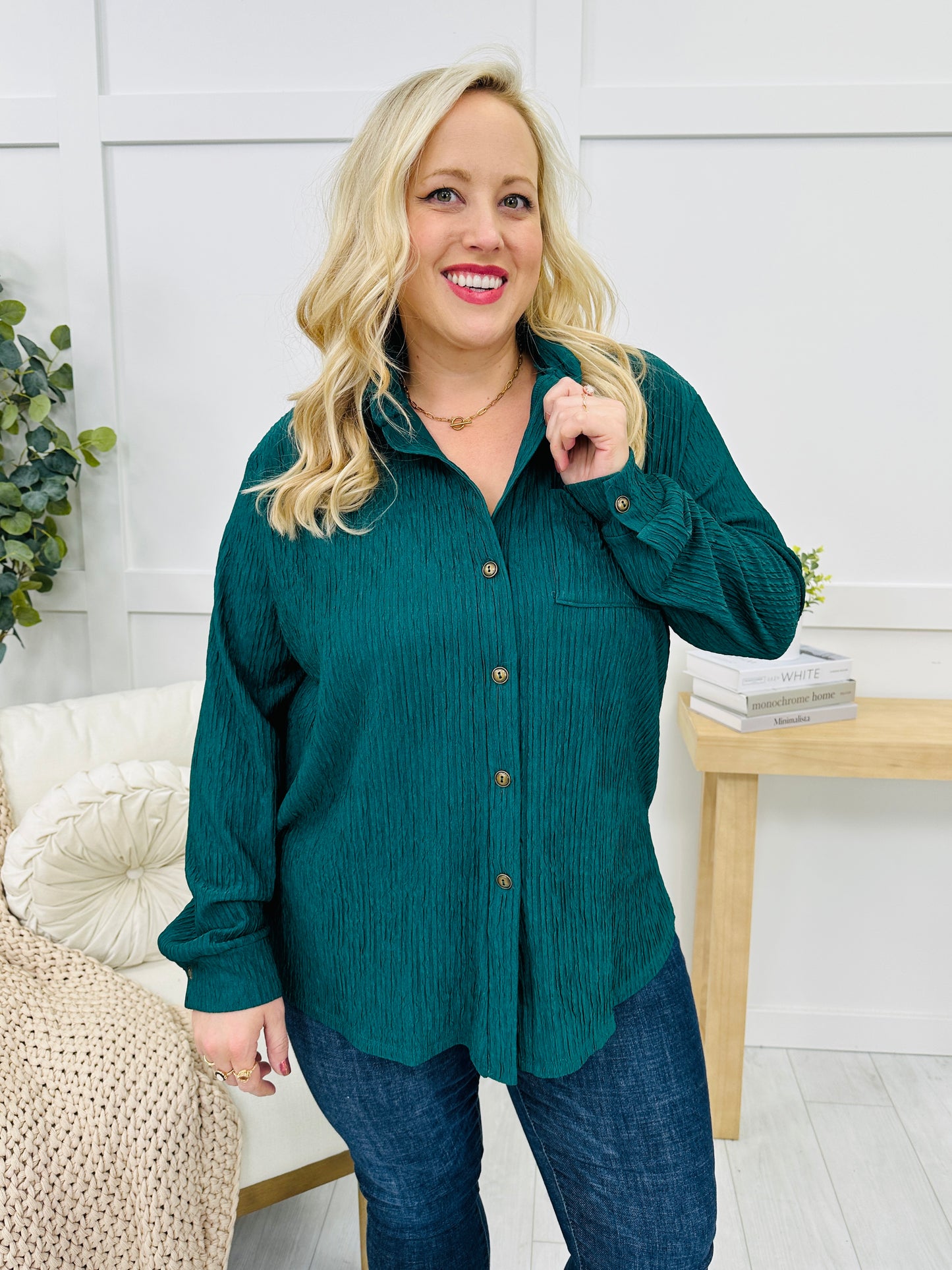 REG/CURVY Stylish On Repeat Top