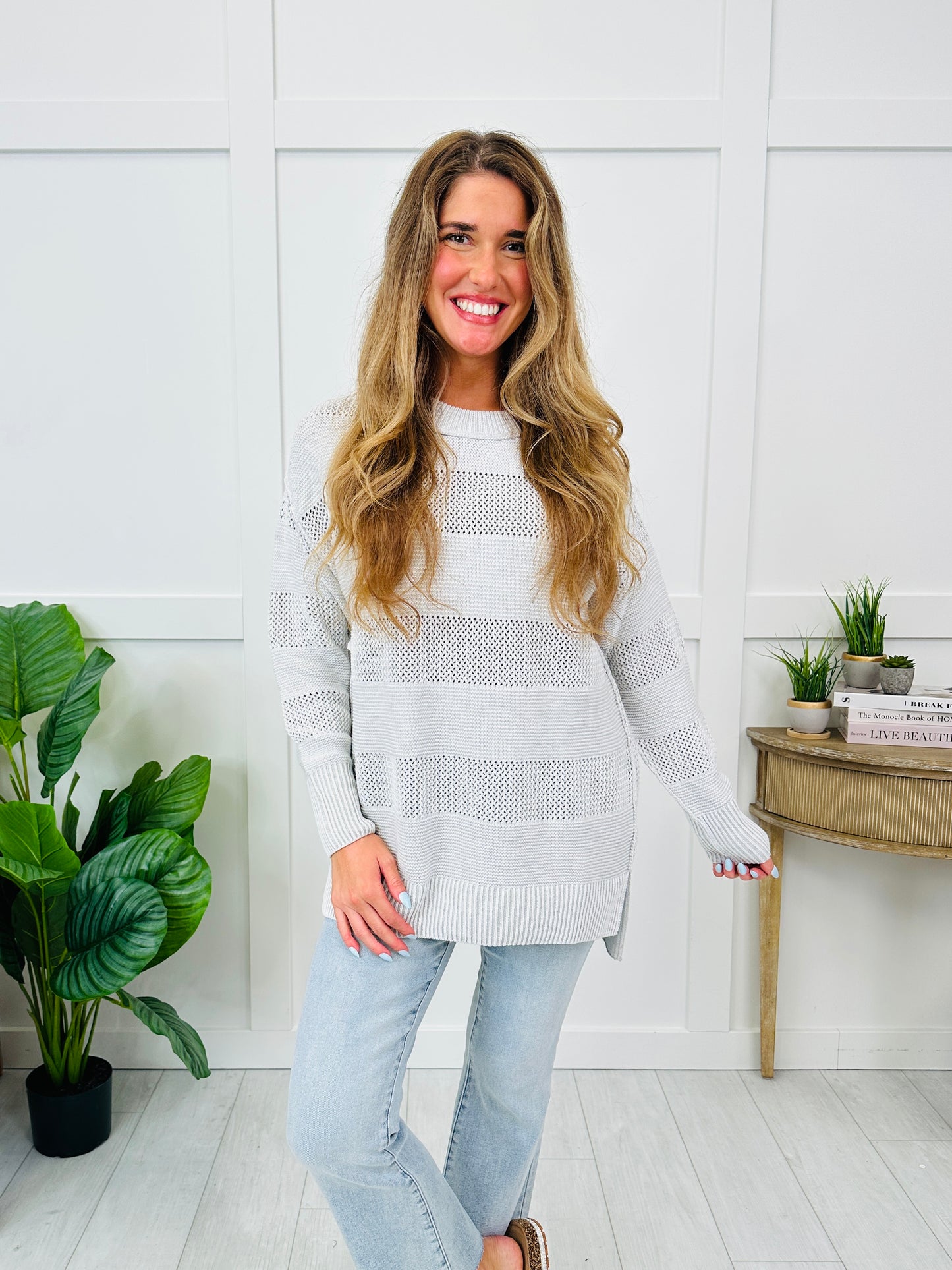 Dancing in Daylight Sweater In Heather Grey