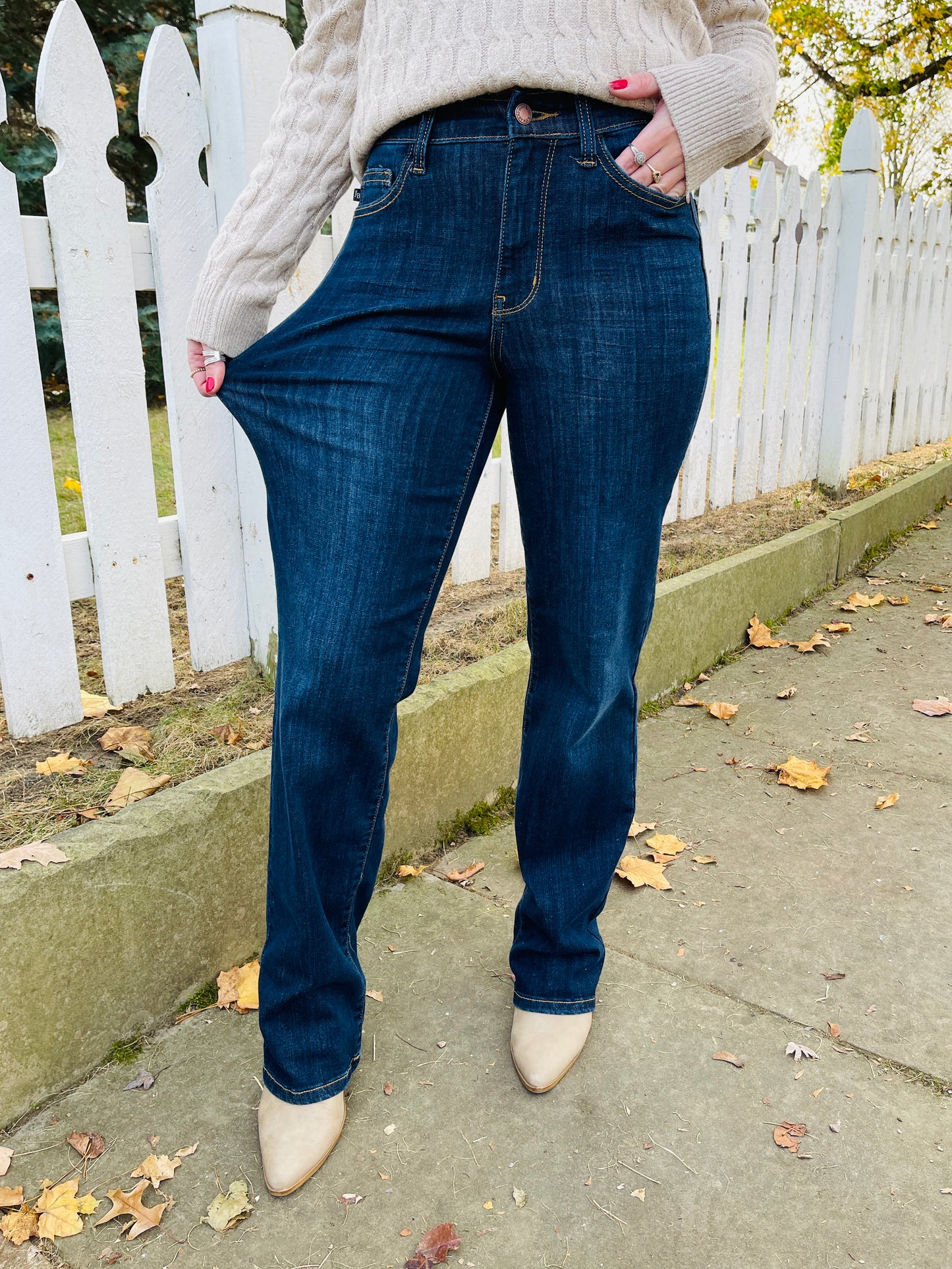 Judy Blue REG/CURVY Set The Record Straight Jeans