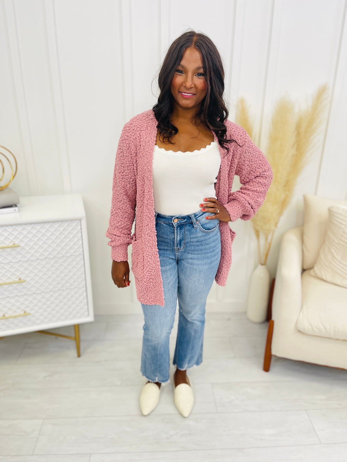 Mica Kick Back And Relax Kick Flare Cropped Jeans in Reg/Curvy