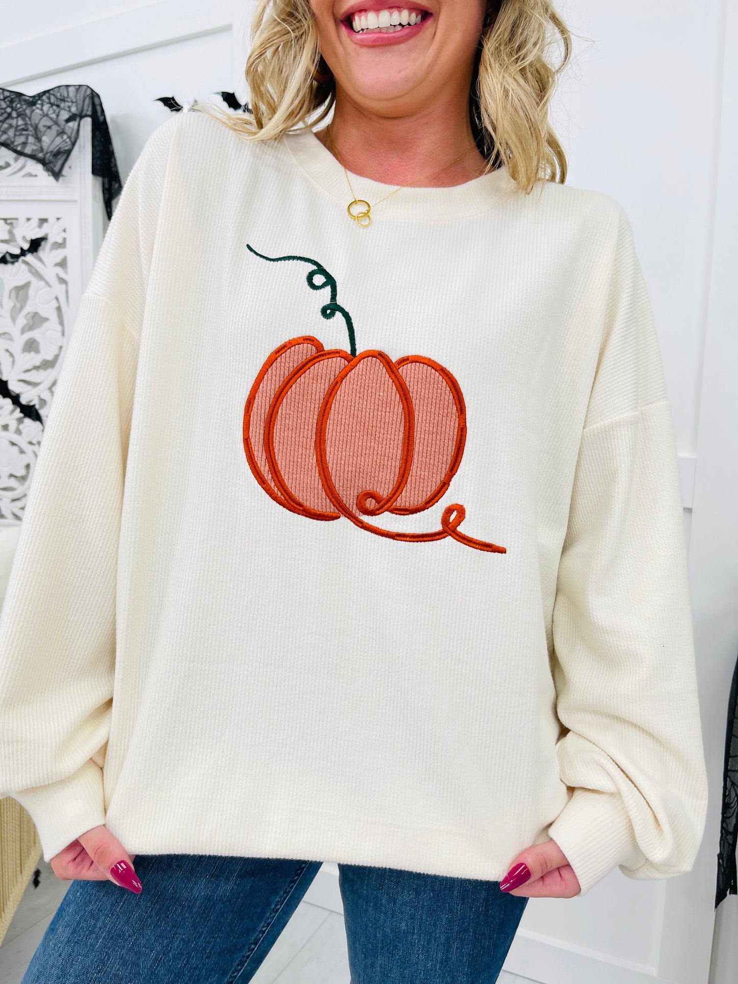 REG/CURVY Jack O' Lantern Glow Sweatshirt