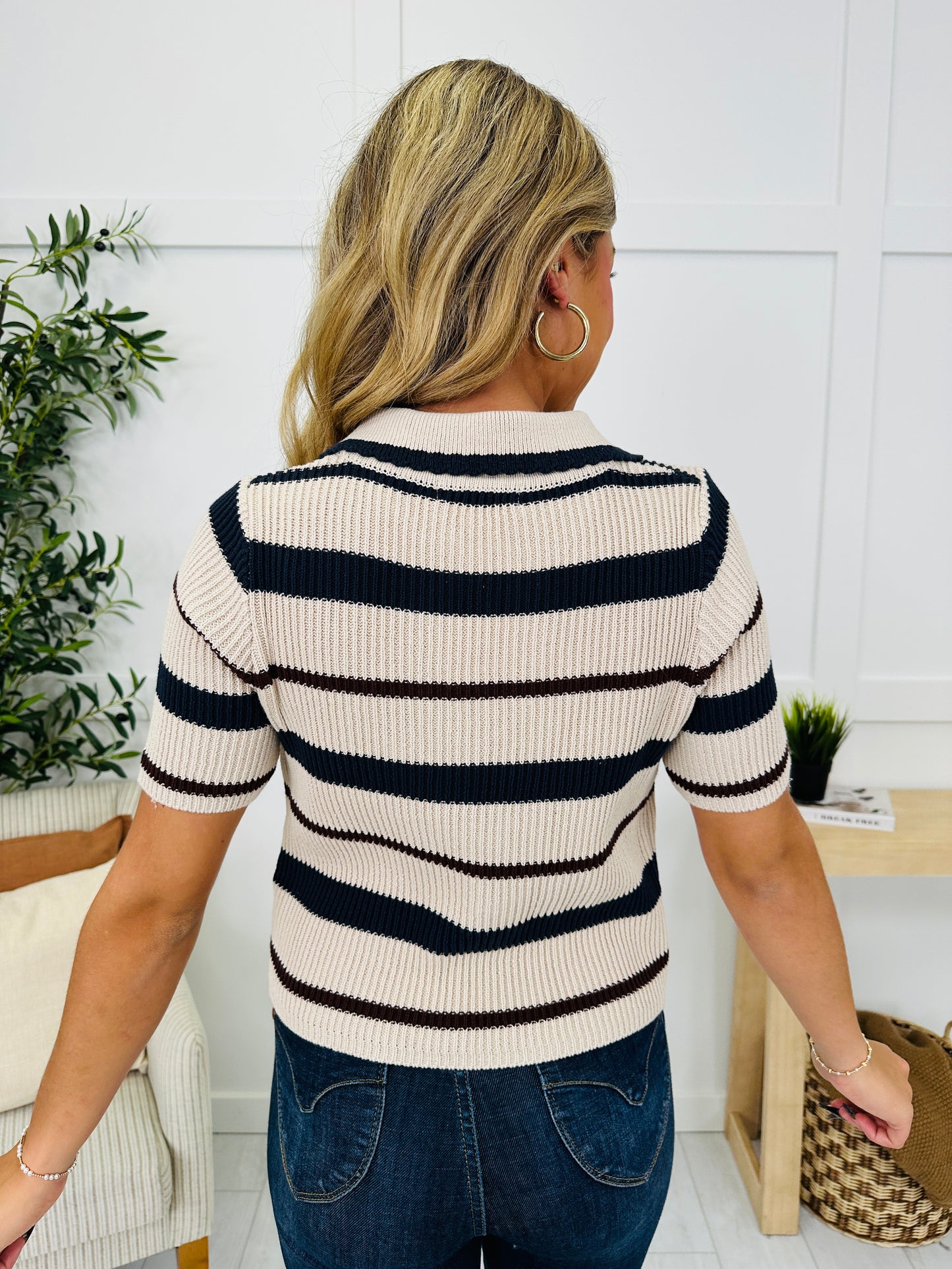 DOORBUSTER! Lines In Motion Top in Navy