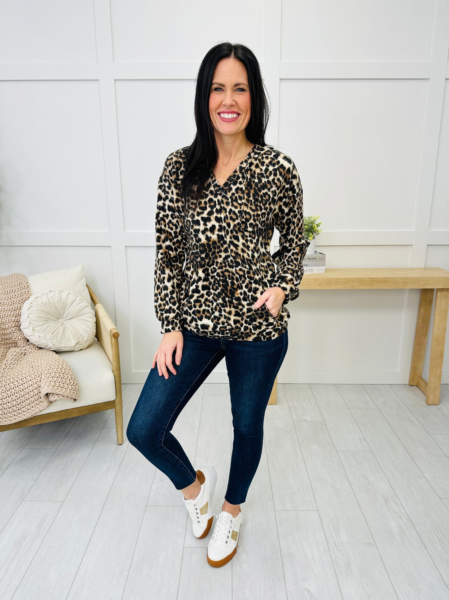 REG/CURVY Spot On Style Top