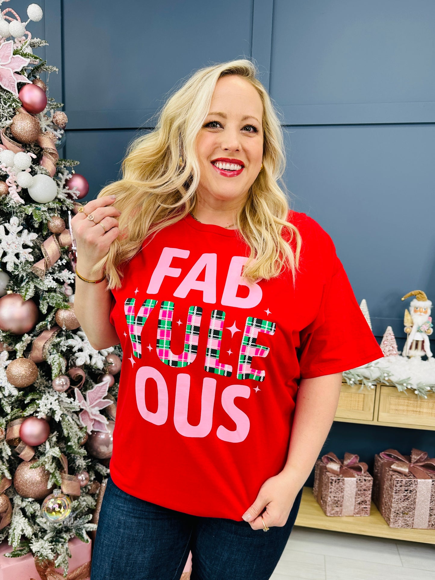 REG/CURVY Fabulously Festive Graphic Tee