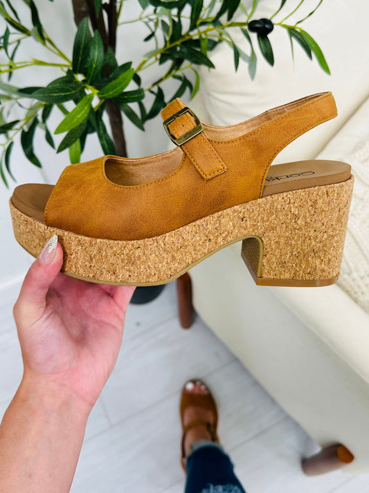 Nobody Does It Better Wedges In Camel