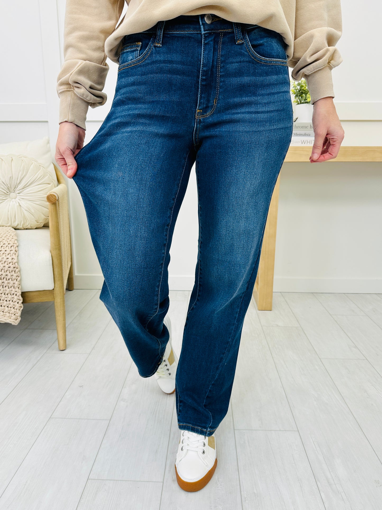 Judy Blue Seamless Style Straight Leg Jeans
