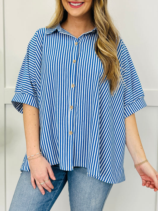 Linear Lounge Top In Ocean Blue