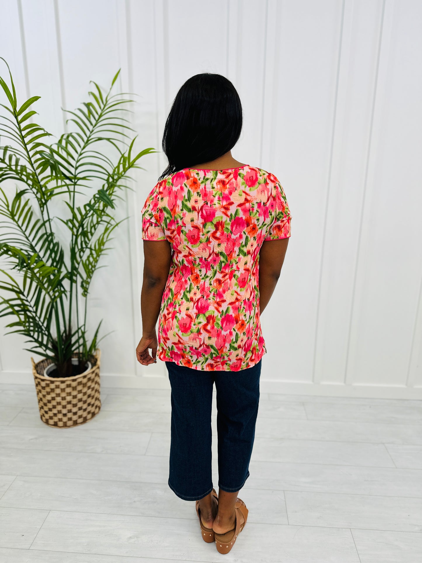 REG/CURVY Look At You Shine Top