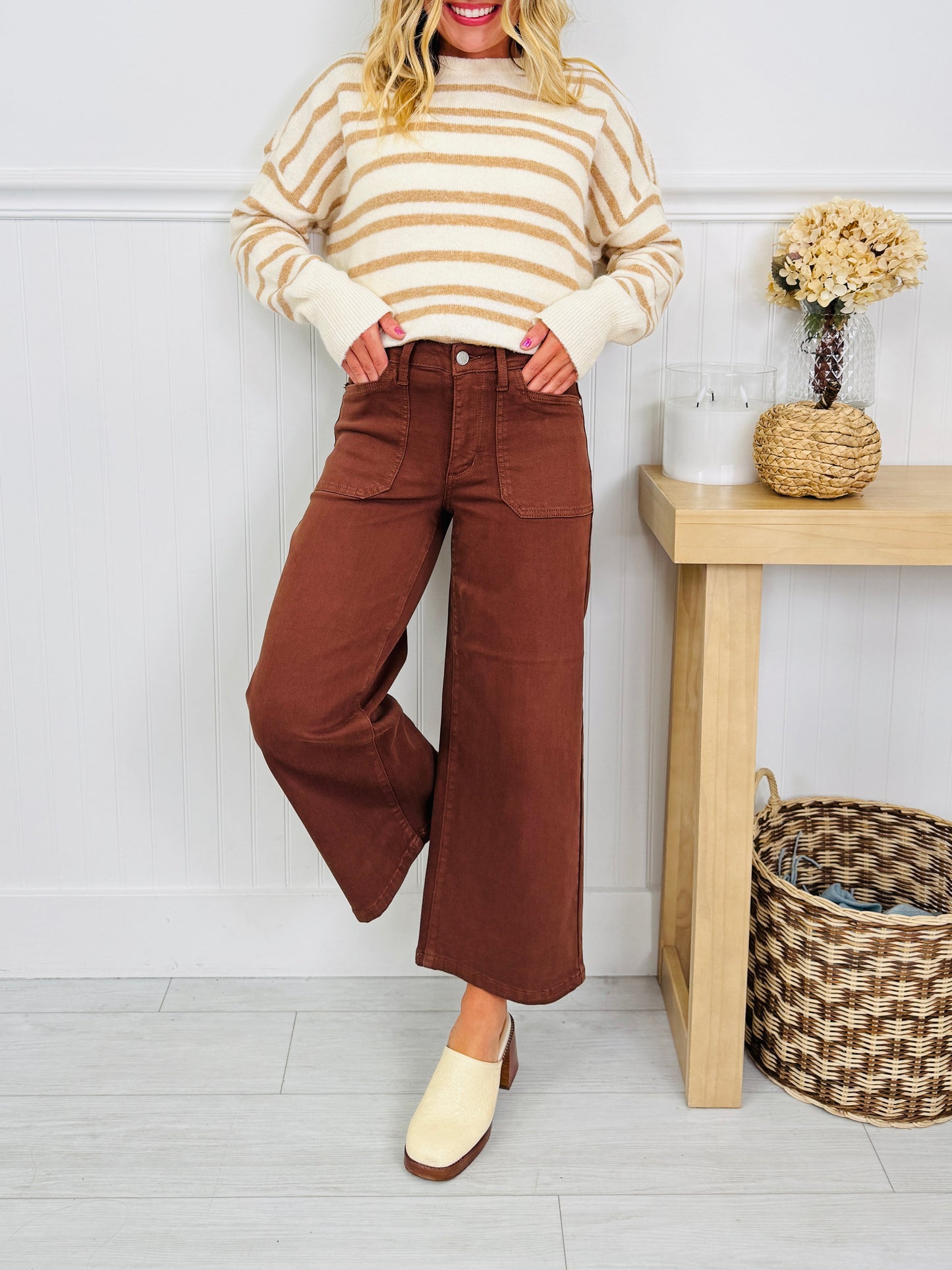 Judy Blue Melt In Your Mouth Chocolate Wide Leg Cropped Jeans