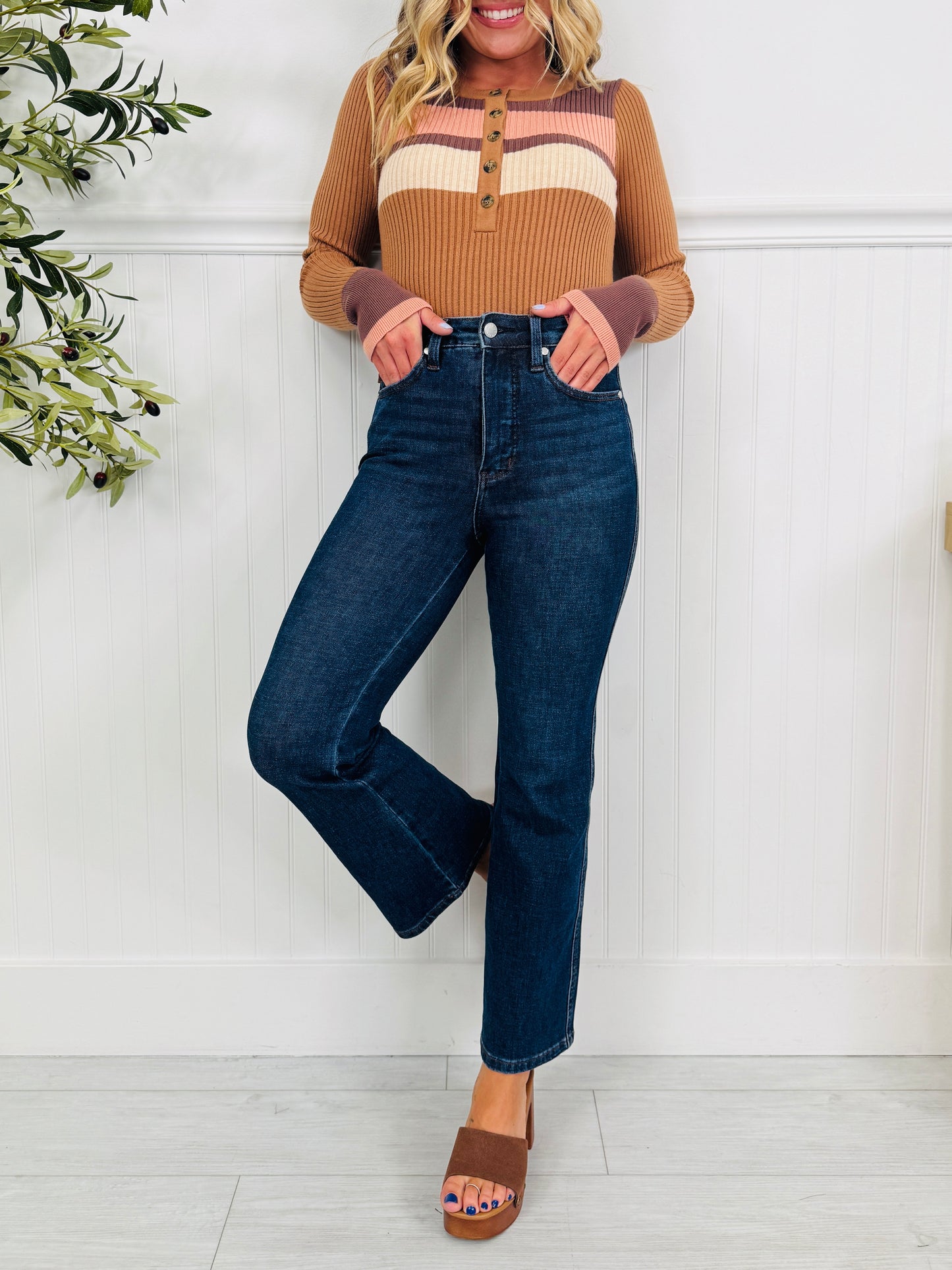 Judy Blue Kick Of Confidence Tummy Control Kick Flare Jeans