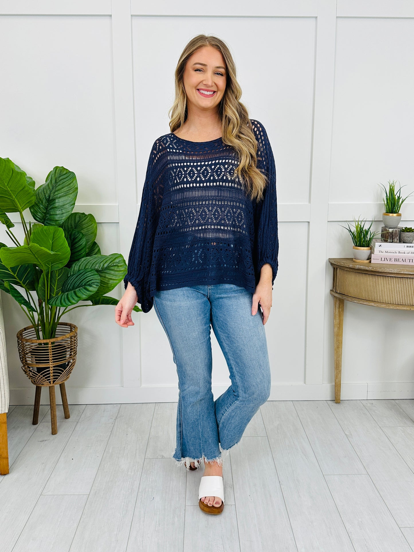 Coastal Night Lace Top In Navy