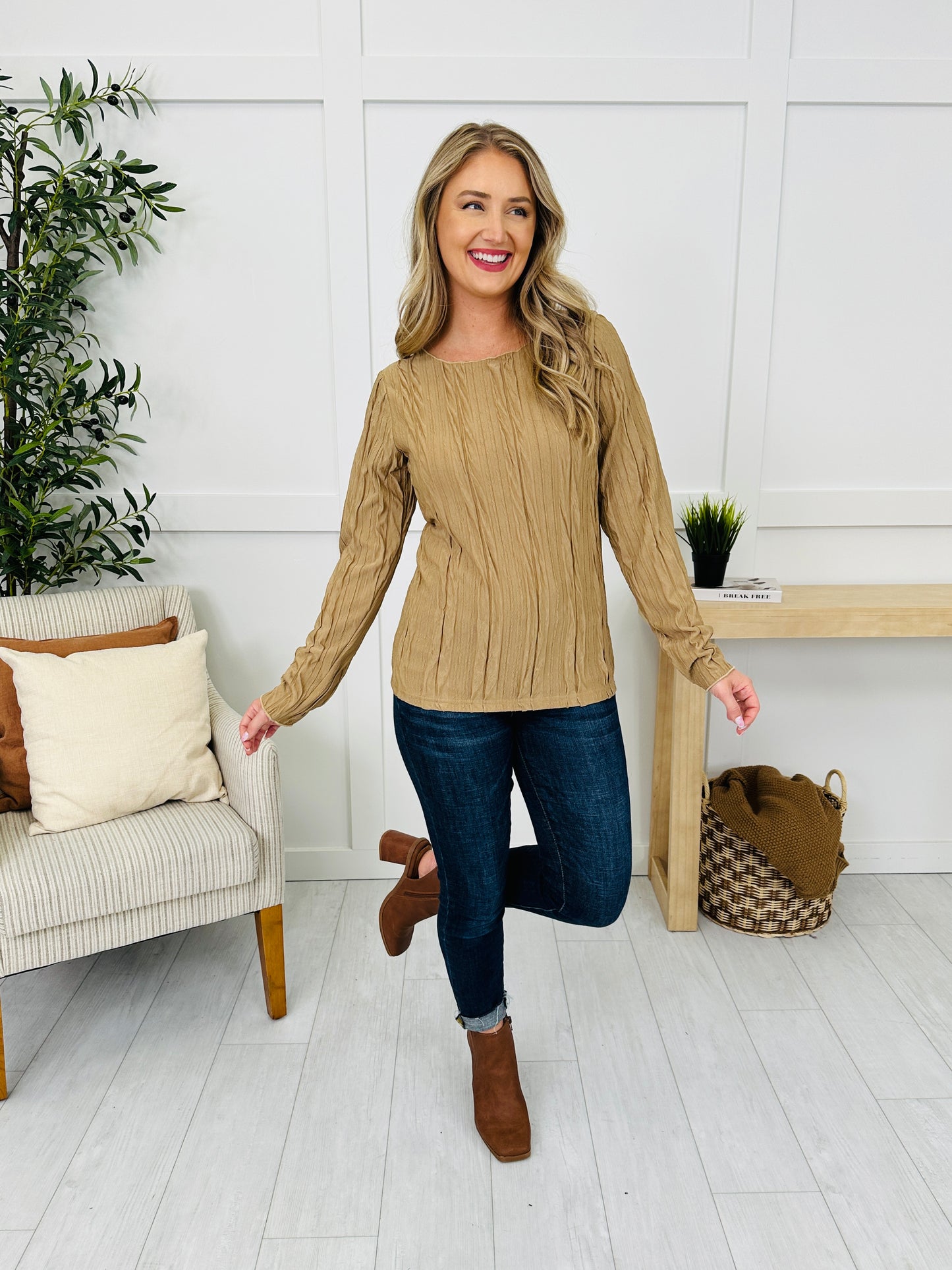 Sleek Statement Top- Multiple Colors!