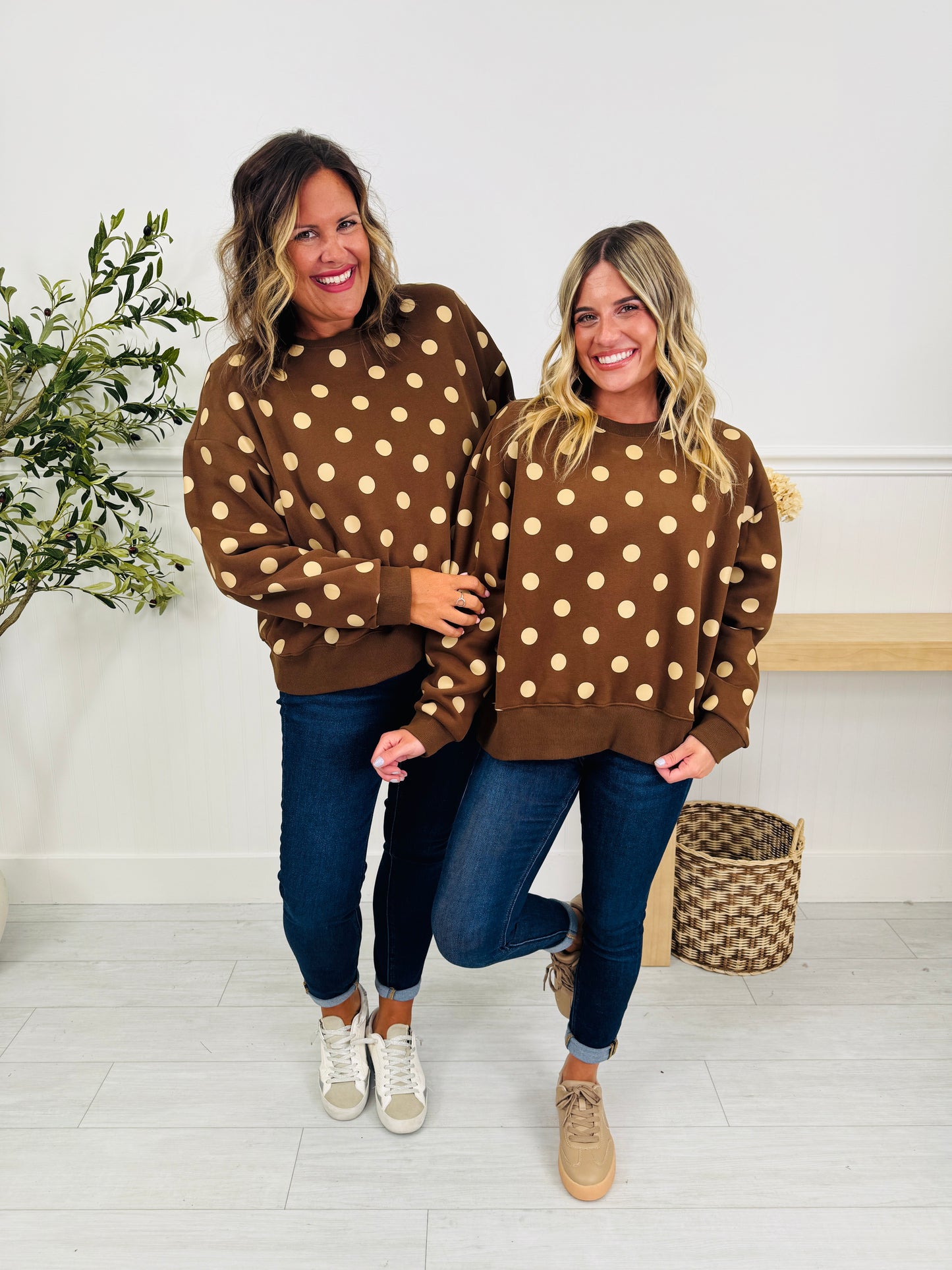Dot Your Day Pullover In Chocolate