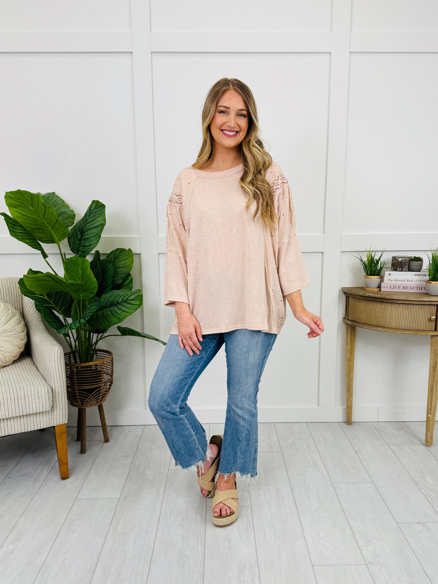 Streamlined Style Top in Natural
