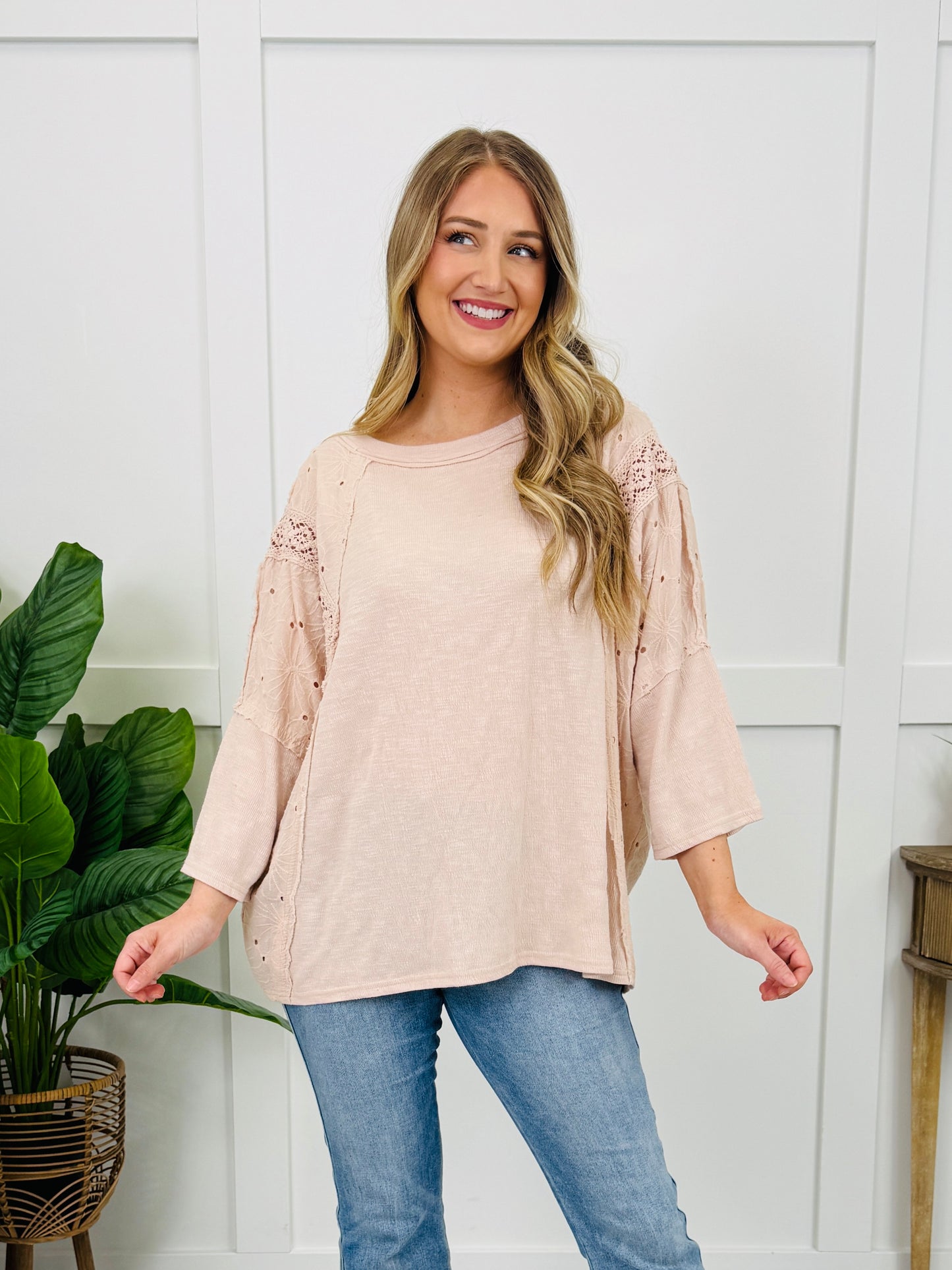 Streamlined Style Top in Natural