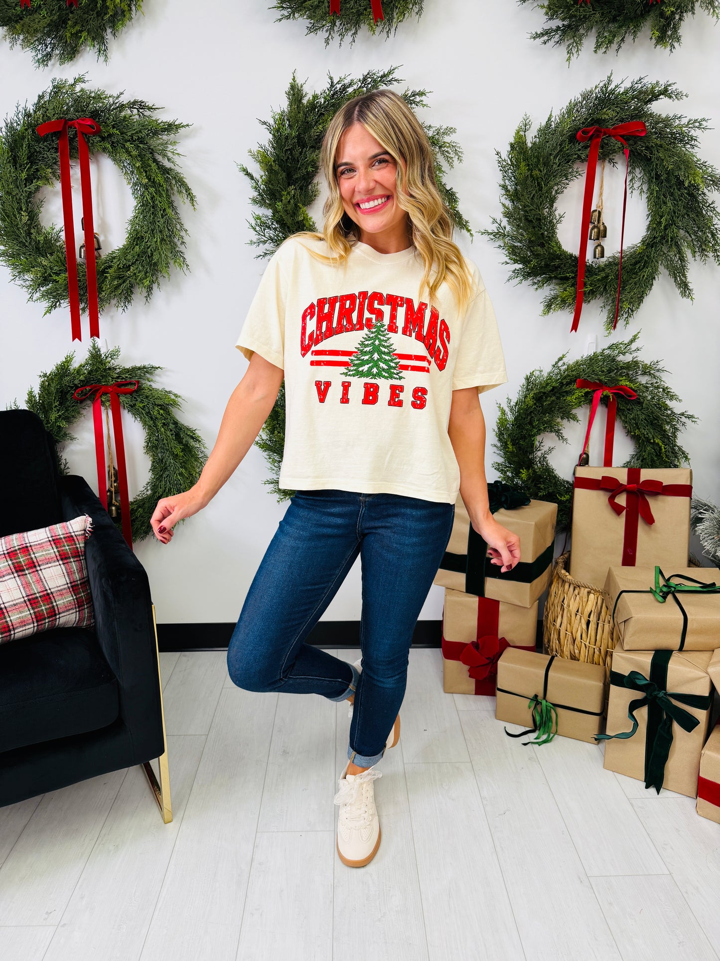 Christmas Vibes Boxy Graphic Tee