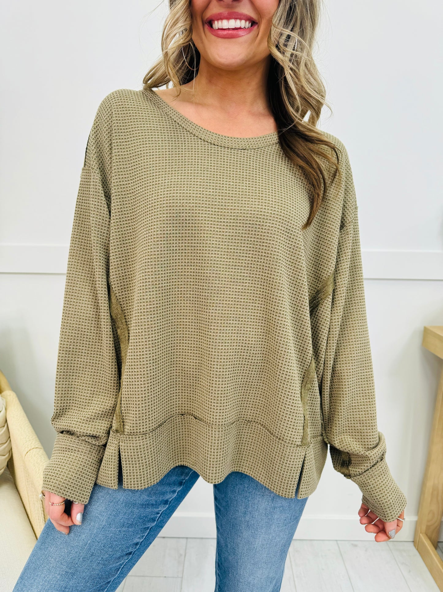 REG/CURVY Picture Perfect Pullover Top- Multiple Colors!