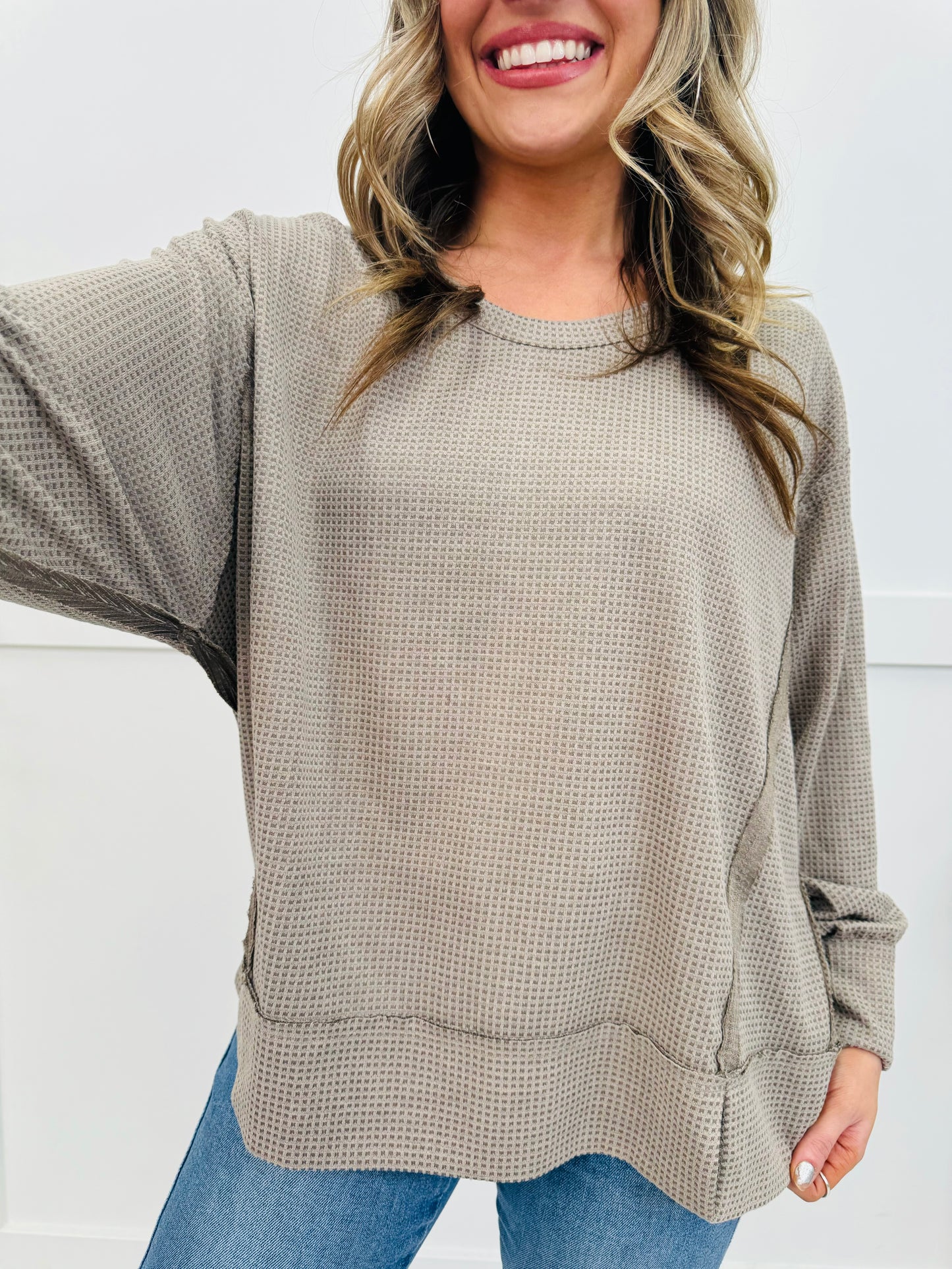 REG/CURVY Picture Perfect Pullover Top- Multiple Colors!