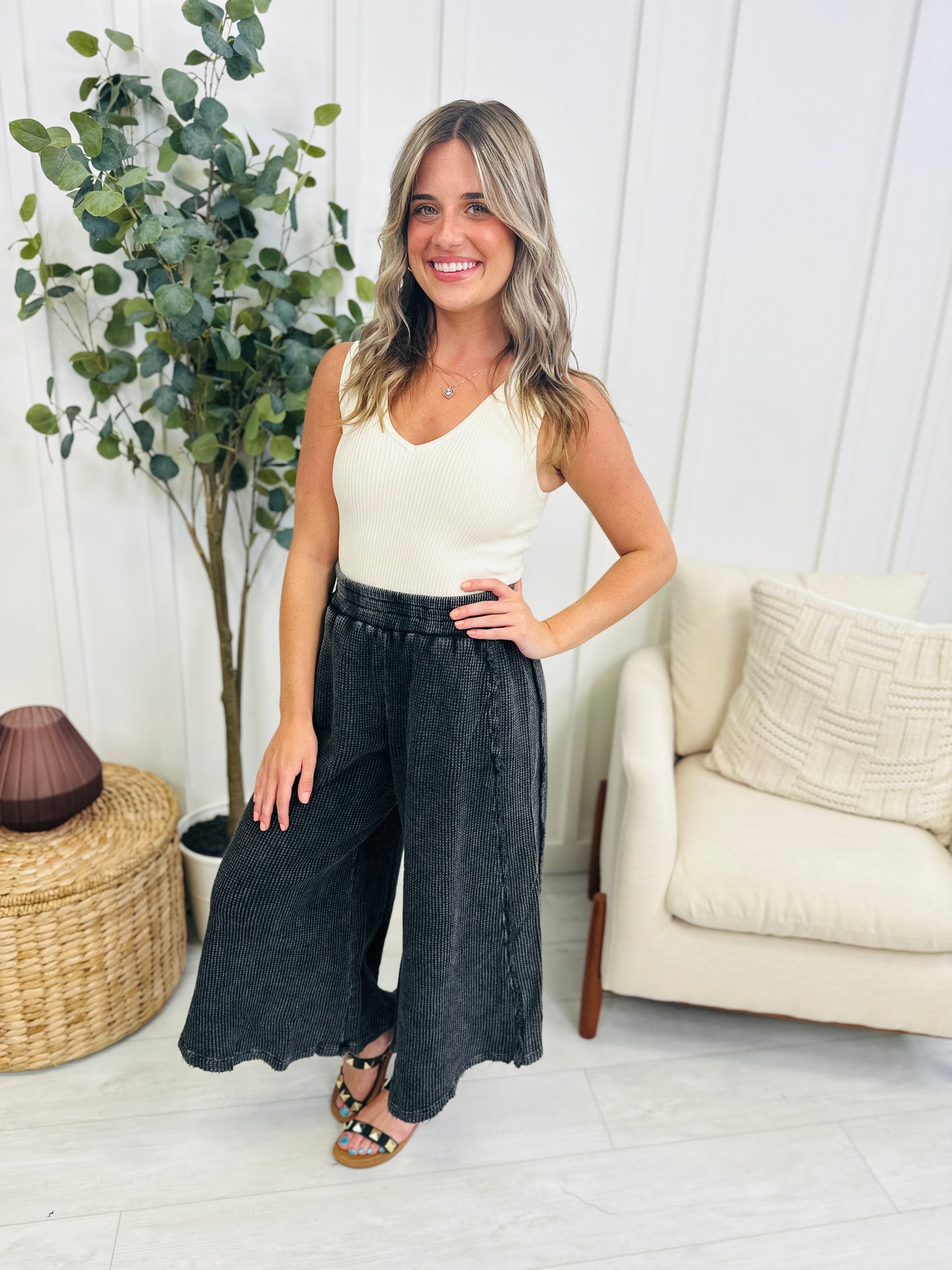 Wonderstruck By You Wide Leg Pants- Multiple Colors!